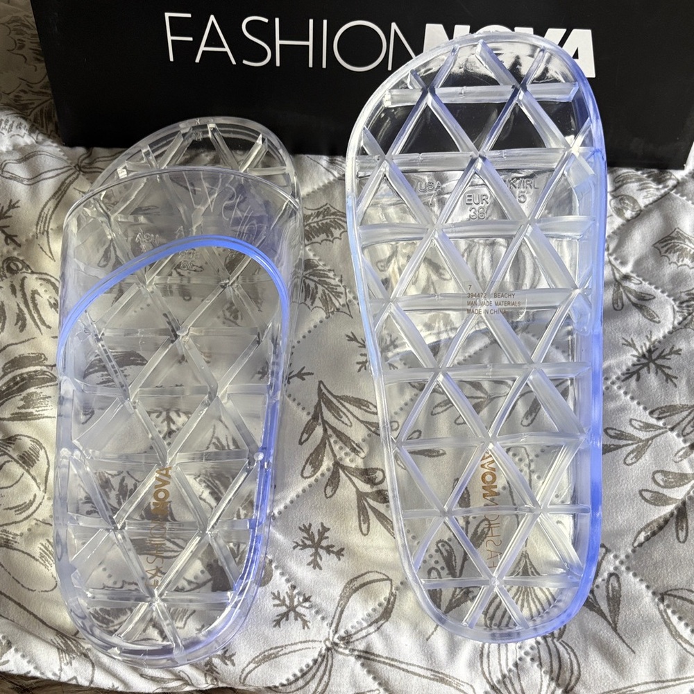 Fashion Nova Transparent Slide Sandals - Picture 3 of 5